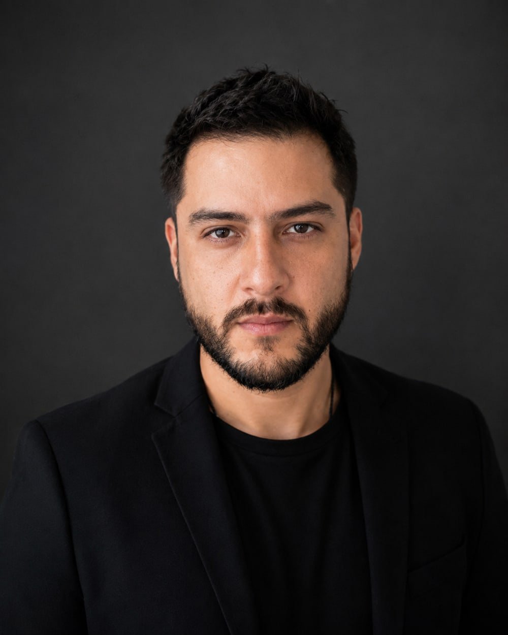Erik Gustavo